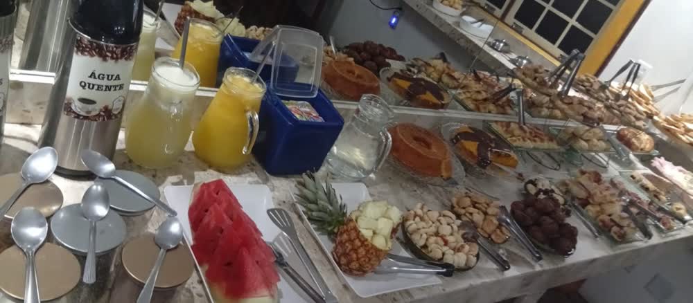 Café da manhã — Hotel Montanhas de Minas